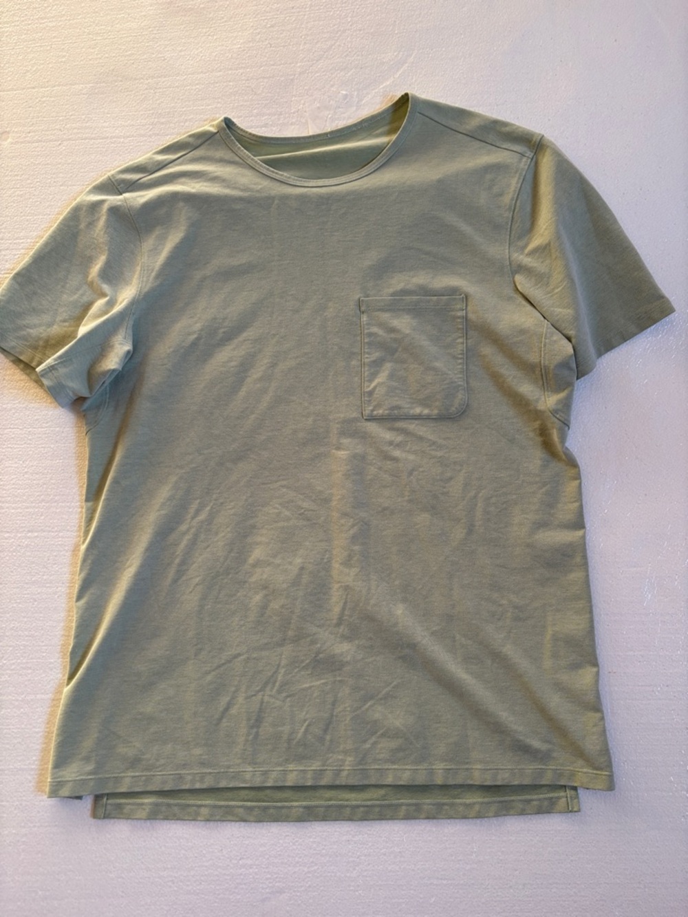 lululemon athletica Men's Short Sleeve Crew Pocket Tee in Olive